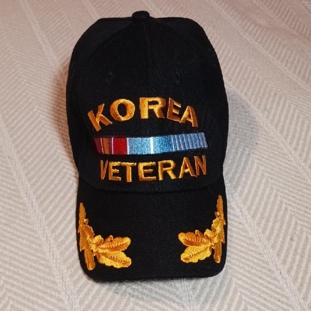 U.S. Army Black Cap Gold Star Logo